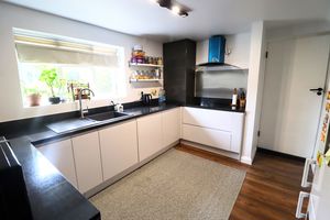 Kitchen- click for photo gallery